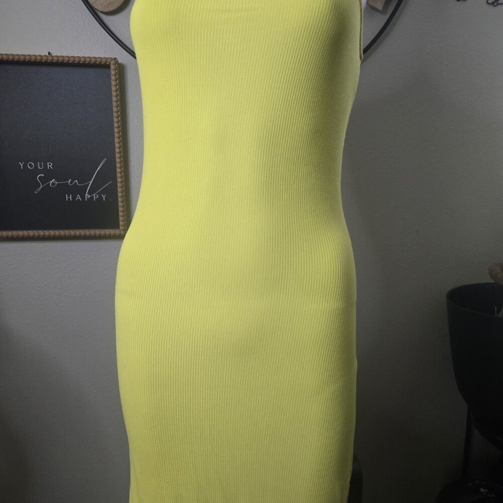 ๐ Yellow Ribbed Maxi Dress | Side Slit | Rue21 | Size Small - Picture 2 of 4